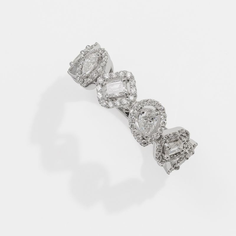 Multi-diamond Piazza Ring