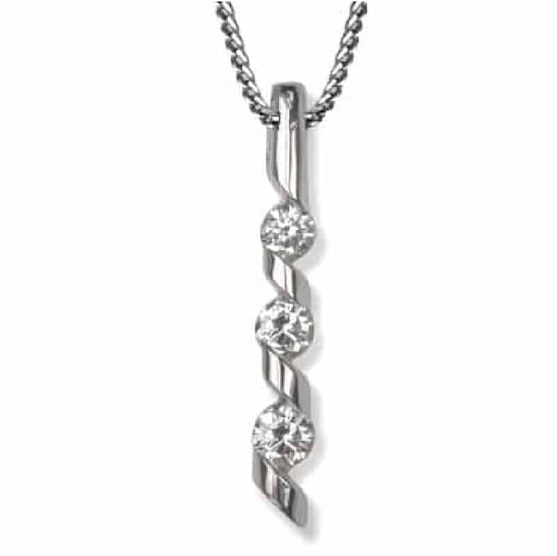 Platinum pendant necklace