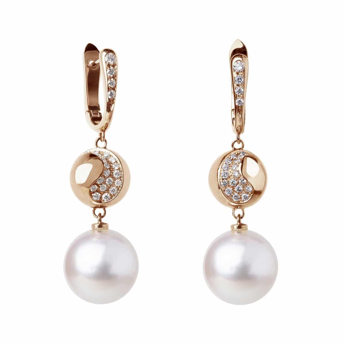 Yellow Gold Dangle Hoop Earrings With Diamond Details And Pearl Statement