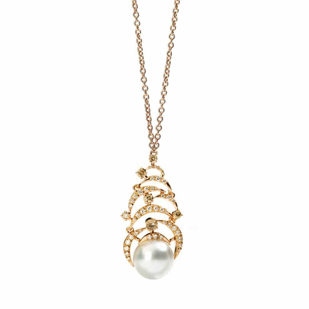 Clair De Lune Yellow Gold Necklace With Pearl Pendant
