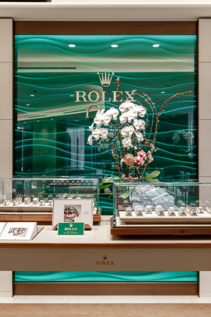 Palladio Rolex Display Front View