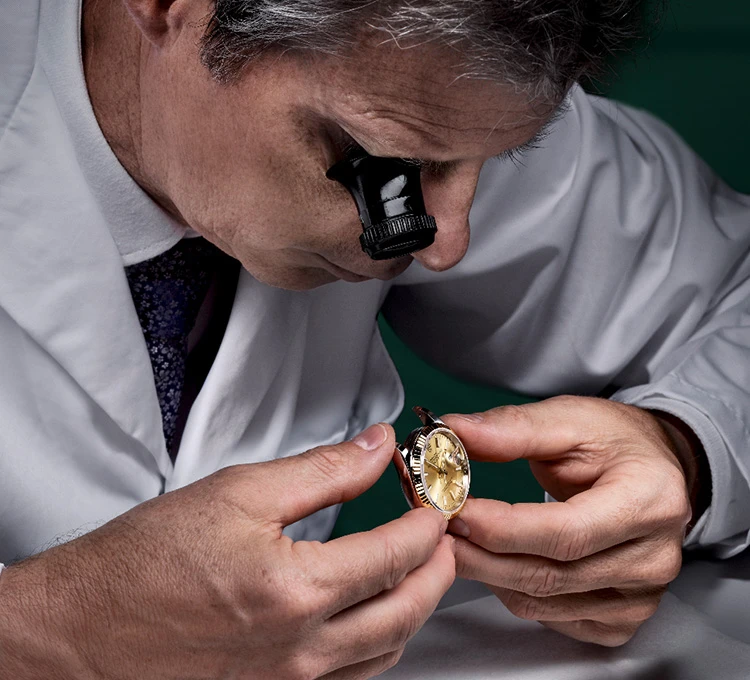 Servicing rolex at palladio verification portrait - representation image